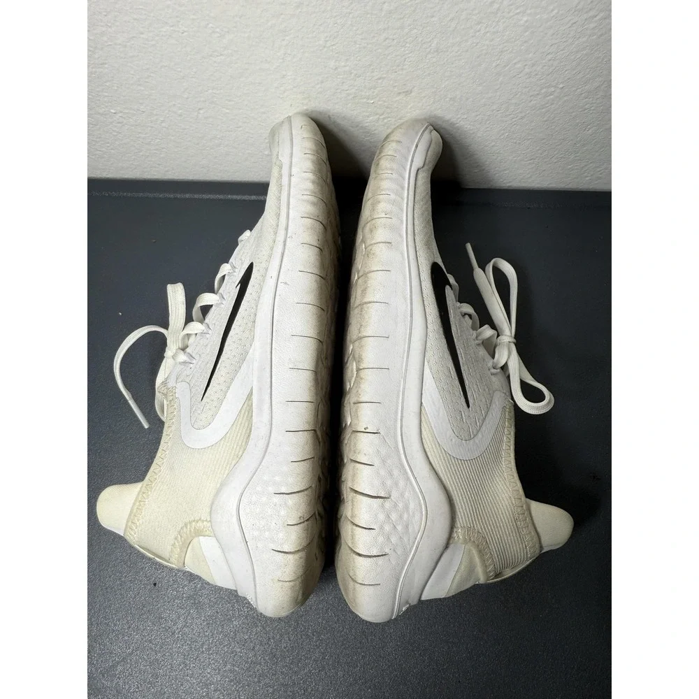 Nike Free RN 2018 Shoes‎ Mens Size 8 White Black Running Sneakers 942836-100